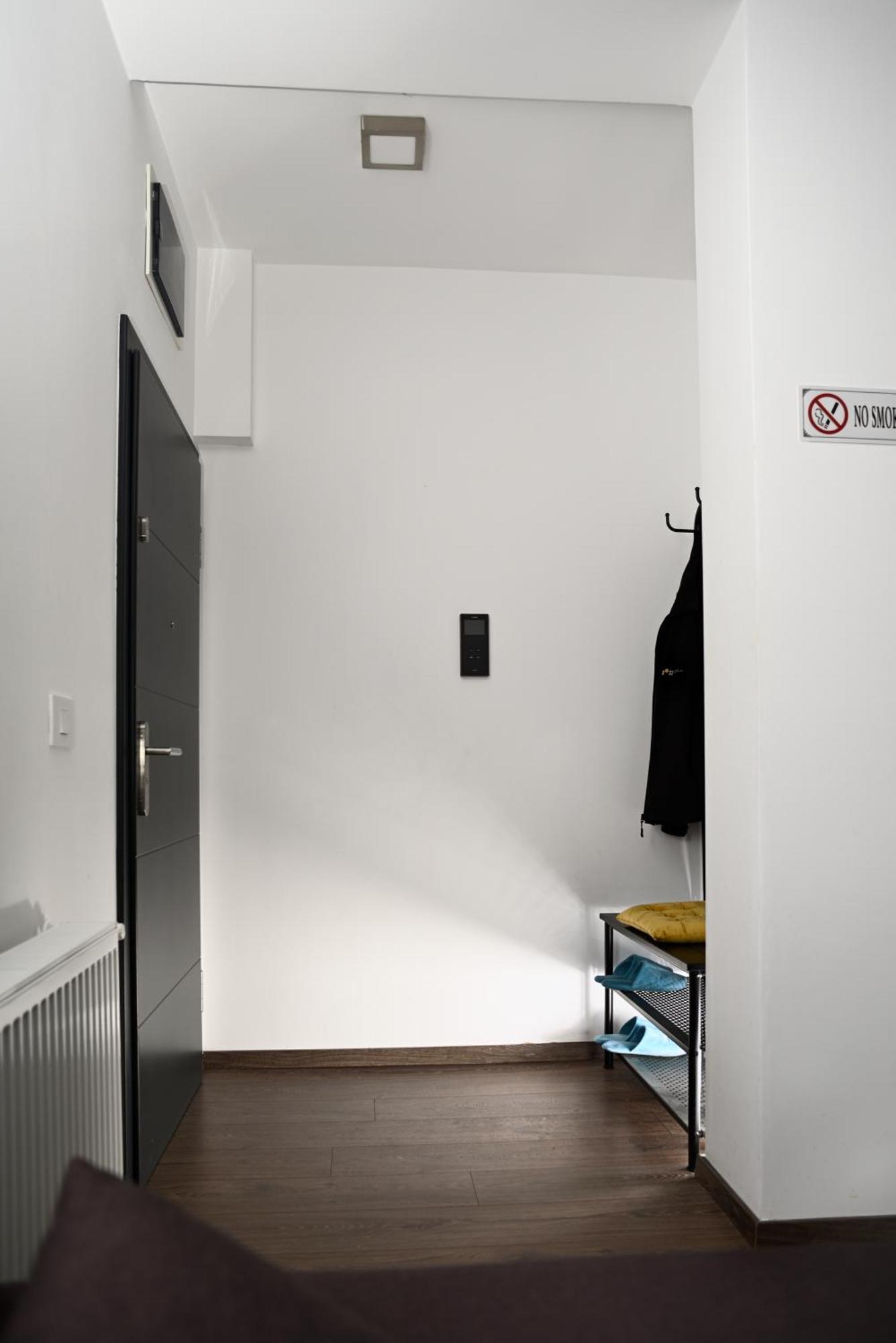 Mirvana Apartments Metheor Executive Suite Timişoara Exteriör bild