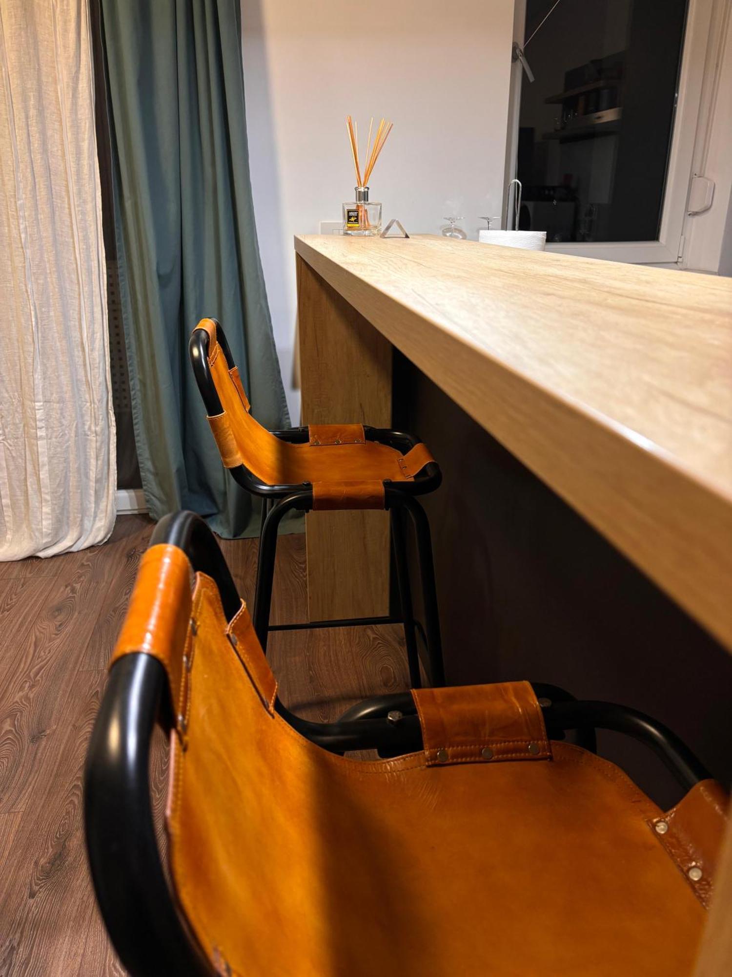 Mirvana Apartments Metheor Executive Suite Timişoara Exteriör bild